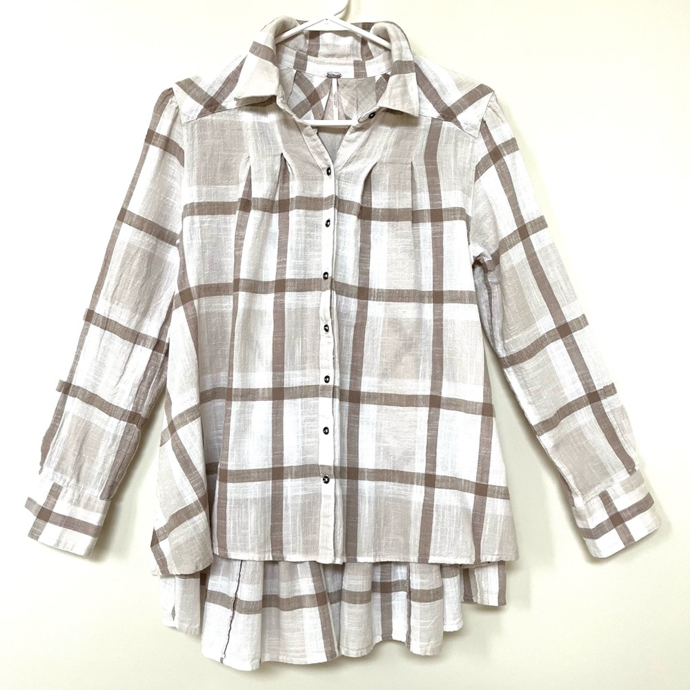 Free People ~ Romantic Boho Ruffle Back Top ~ 100% Cotton ~ Small (Oversized)